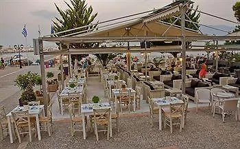 Astros Boutique Hotel 3*