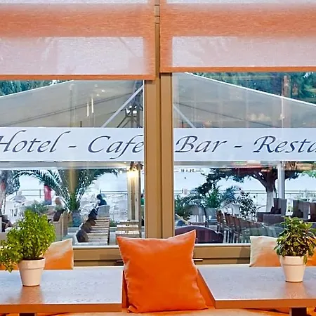 Hotel Astros Boutique 3*