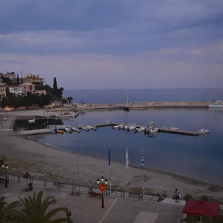 Astros Boutique Otel Parálion Ástros