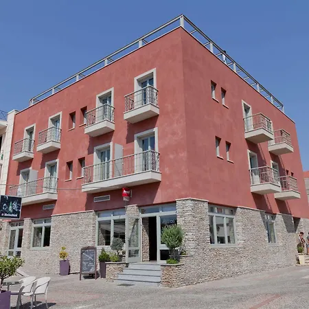 Hotel Astros Boutique 3*